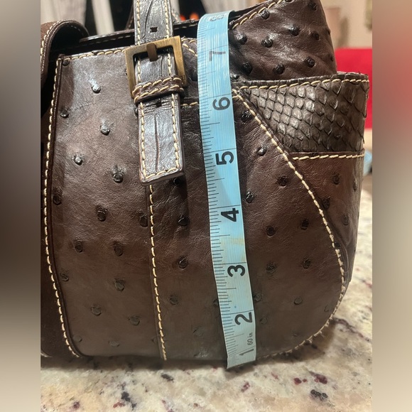 Carolina Herrera bag , Ostrich Bag, excellent condition. - Picture 10 of 12